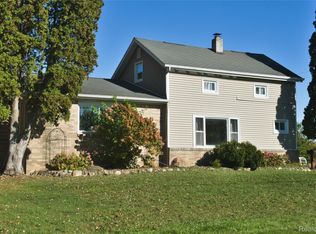 4436 E Rolston Rd, Linden, MI 48451