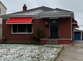 1594 Progress Ave, Lincoln Park, MI 48146