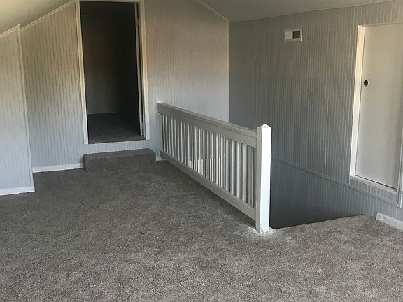 5th image of 1911 Johnson St