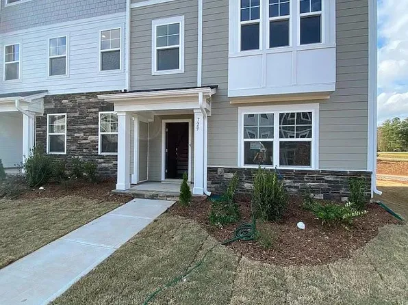 729 Gimari Dr, Wake Forest, NC 27587