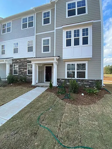 729 Gimari Dr Photo 1