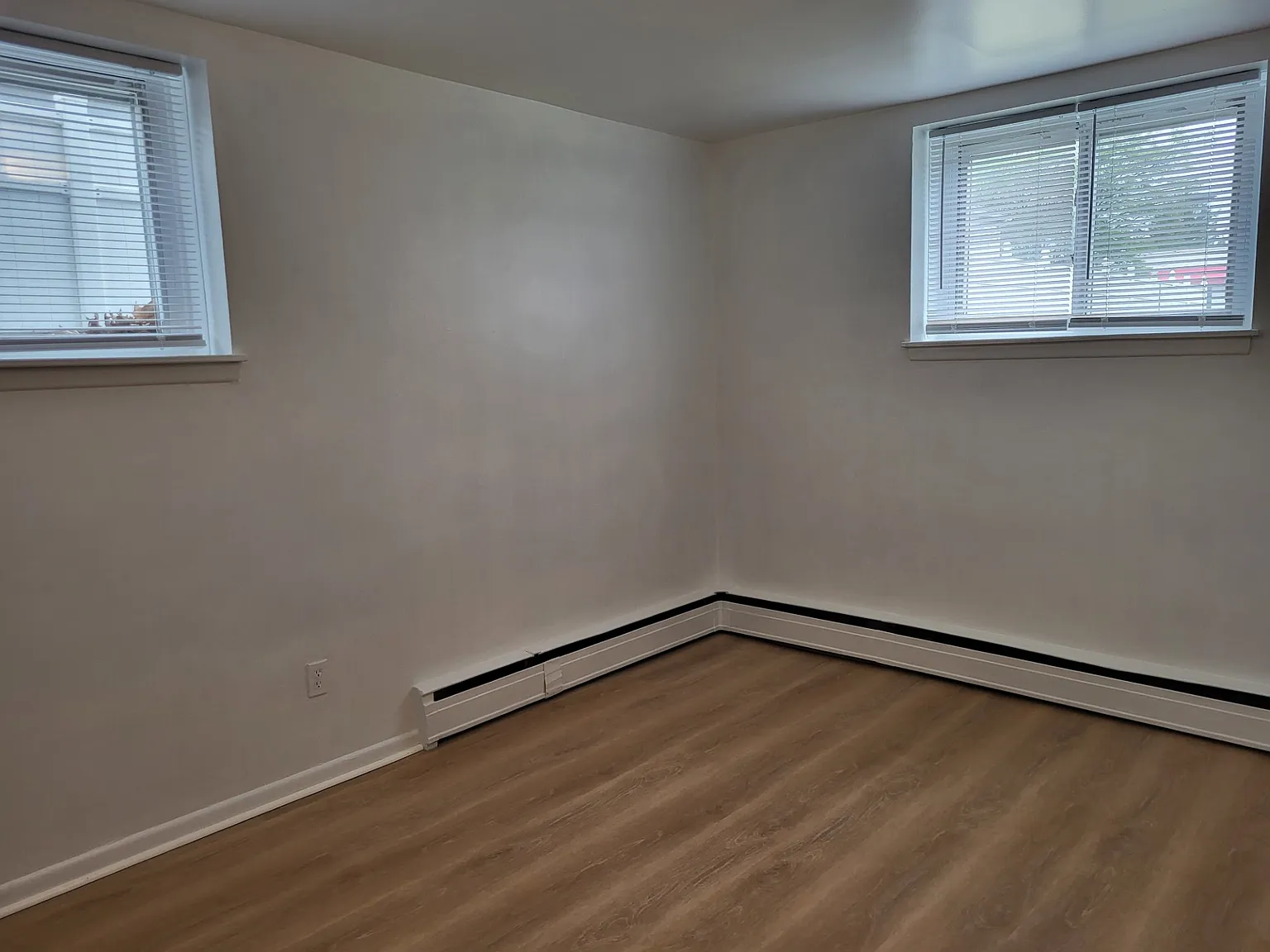 1 bed, 750 sqft, $1,400 — Photo 4
