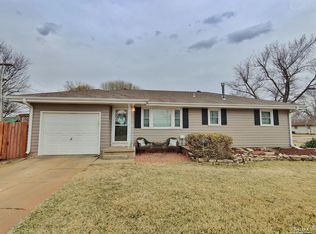 304 Hart Ave, Salina, KS 67401