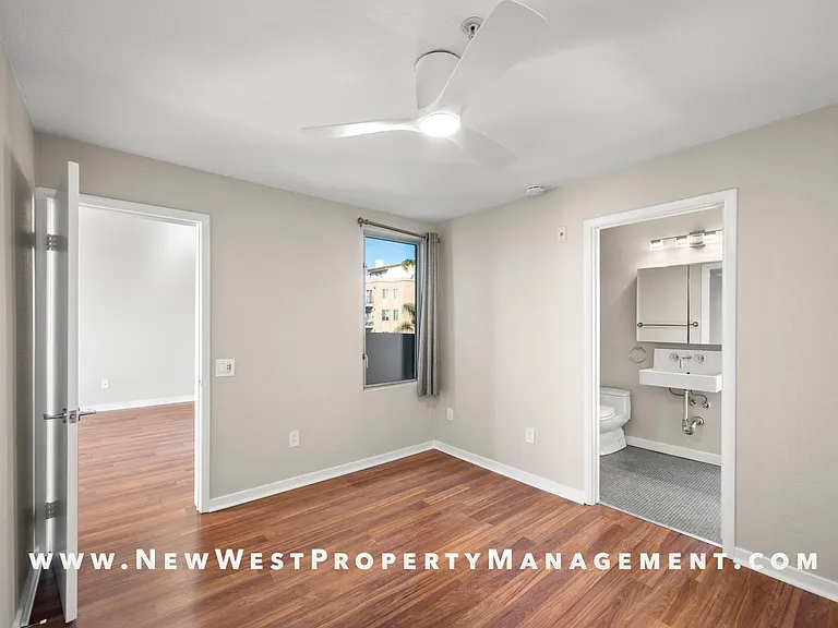 2064 Kettner Blvd #40 — Photo 22