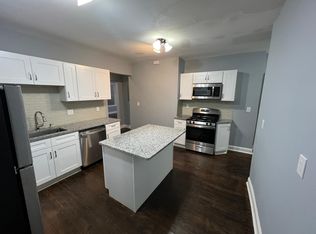 267 Sargeant St, Holyoke, MA 01040