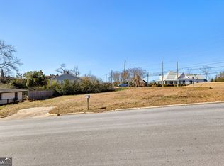 112 Lagrange St, Newnan, GA 30263