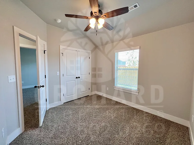 528 Bradford Dr #A — Photo 14