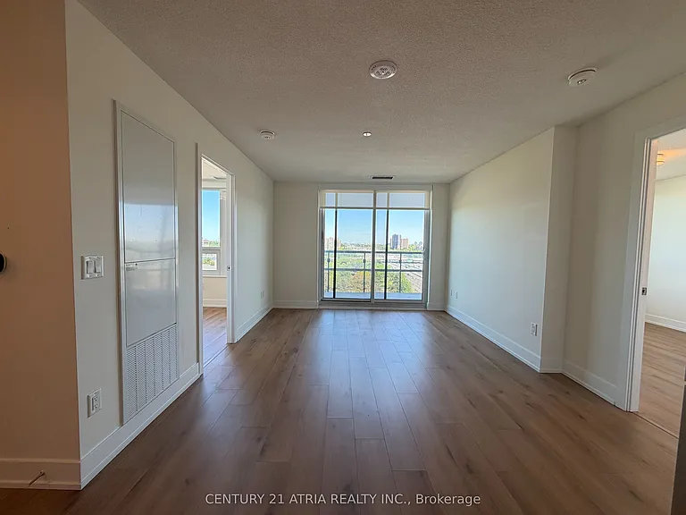 10 Eva Rd #1005 — Photo 2