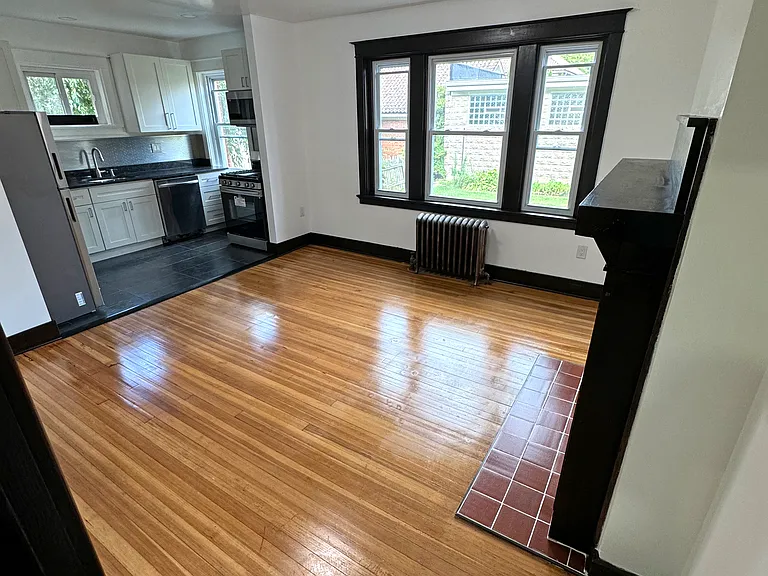 259 Gross St — Photo 17
