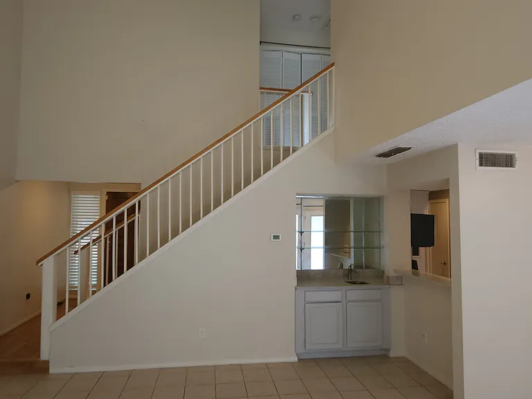 631 Cimarron Trl — Photo 98