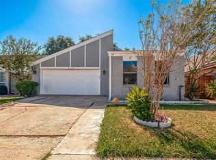6363 Ivyknoll Dr, Houston, TX 77035