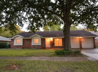 8119 Edgemoor Dr, Houston, TX 77036
