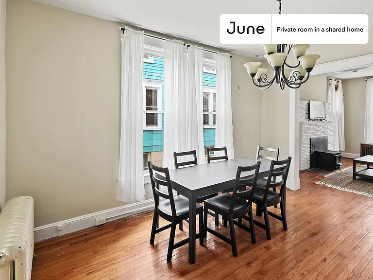 1334 Newton St NE #D — Photo 7