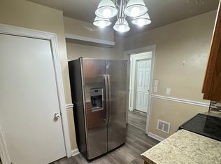 10407 Roxbury St, Detroit, MI 48224