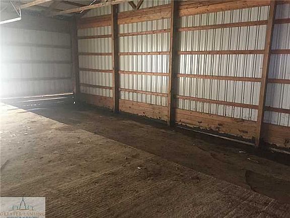 4th image of 10050 Kelly Hwy