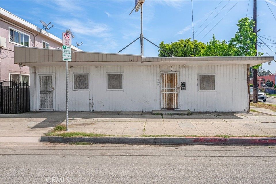 1st image of 1302 N Wilmington Blvd