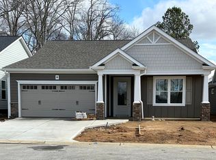 1 Pineglen Ct, Simpsonville, SC 29680