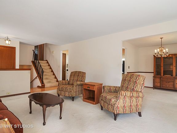 5th image of 816 N Highland Ave
