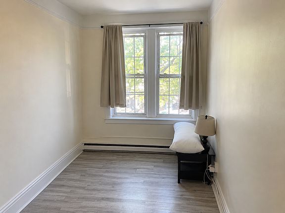 2nd image of 355 Greenwich Ave APT 2A