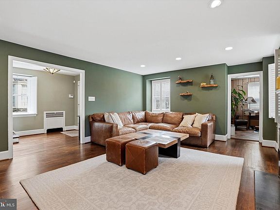 4th image of 187 Summit Ln
