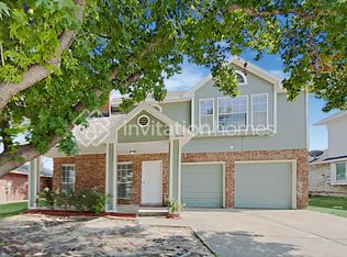 2841 Garden Grove Rd, Grand Prairie, TX 75052