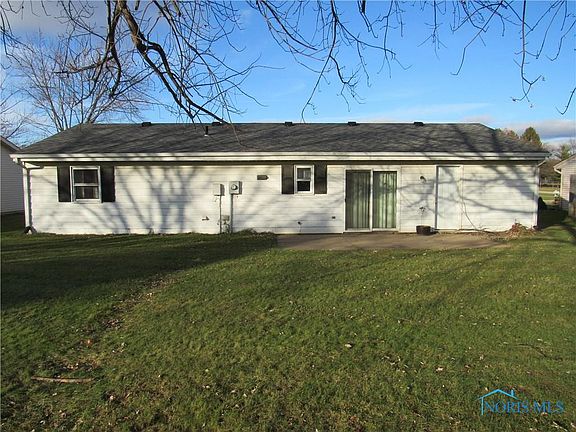 2nd image of 120 Palmer Ln