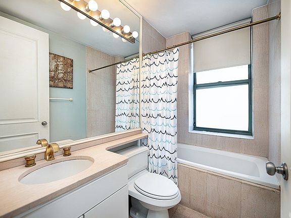 5th image of 21 S End Ave APT 633