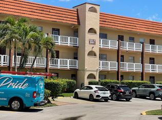 8901 Sunrise Lakes Boulevard #202, Sunrise, FL 33322