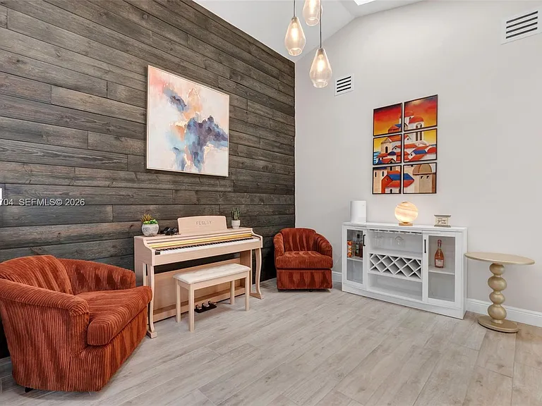 4220 Grove Park Ln — Photo 11