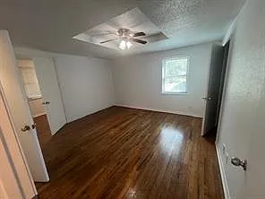 404 S Cougar Ave — Photo 16