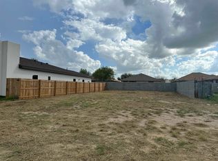 1413 Franc Cigarroa Dr, Laredo, TX 78046