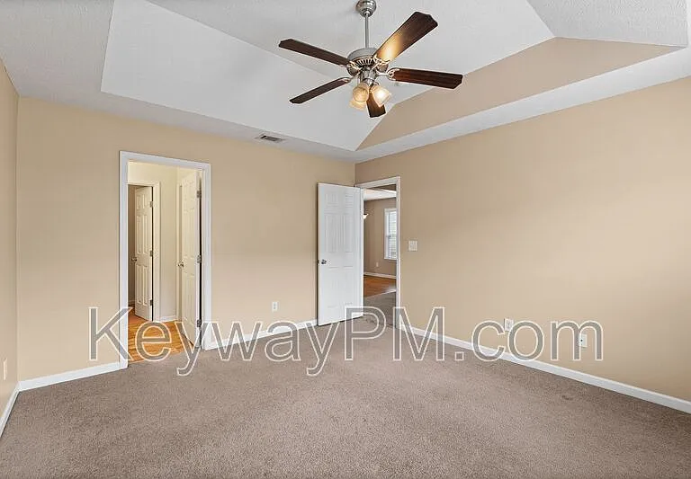 208 Satomi Way — Photo 11