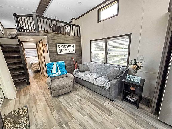 4th image of 2557 W State Road 101