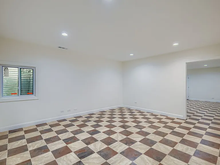 1161 Gavin Ct — Photo 48