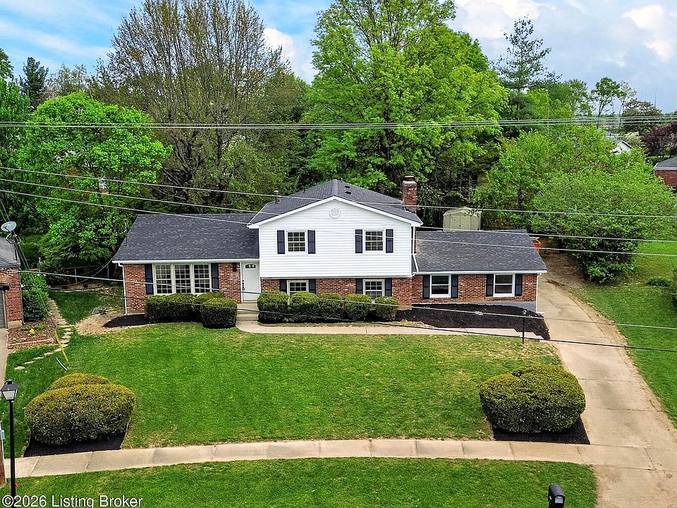1st image of 2203 Steeplechase Dr
