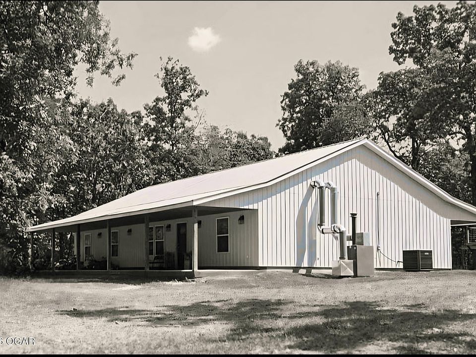 5711 Westview rd front warm