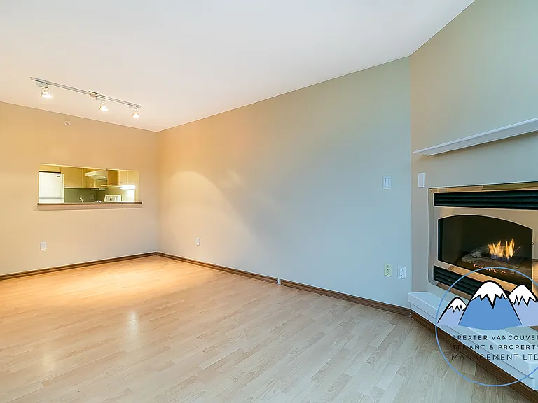1148 Heffley Cres #704 — Photo 6