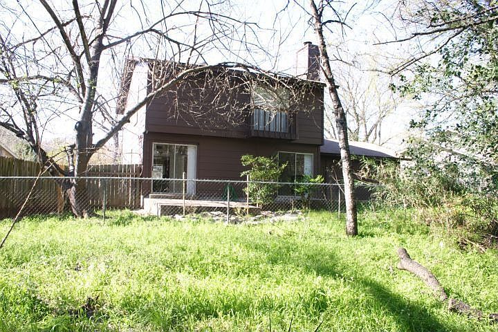 2nd image of 5903 Camino Seco