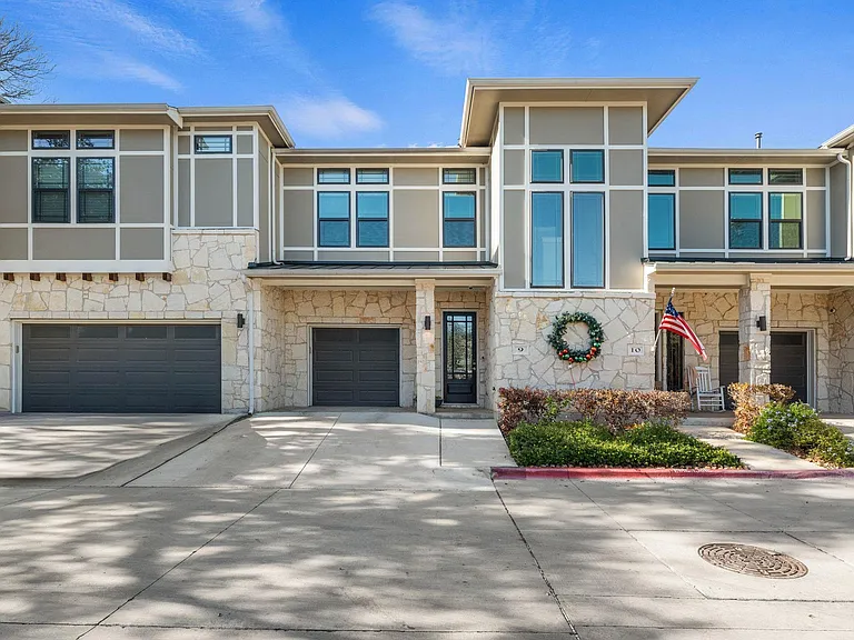 4323 Spicewood Springs Rd #9 — Photo 3