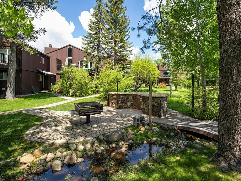 2560 Lake Forest Rd #13 — Photo 40