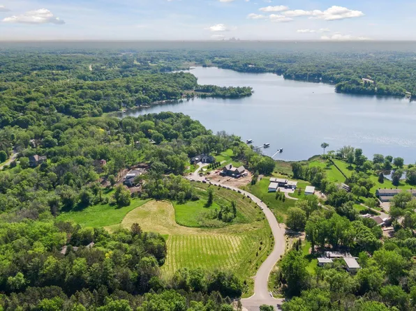 1900 Lakeside Trl, Long Lake, MN 55356