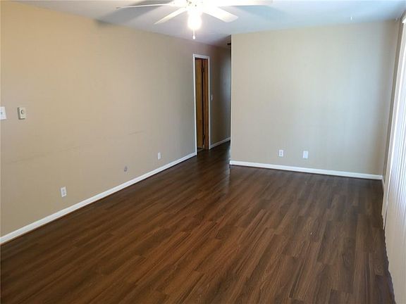 4th image of 729 Hawthorne Ave