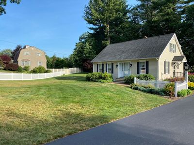 421 Lyon St, Ludlow, MA, 01056
