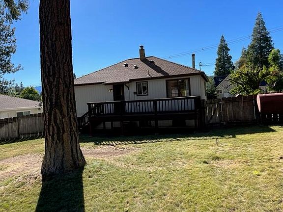 2nd image of 806 S Washington Dr