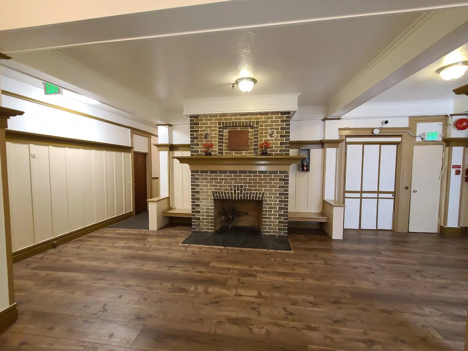 1501 Larkin St — Photo 2
