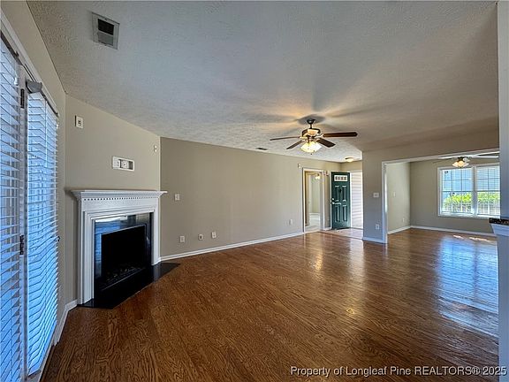 4th image of 114 Edisto Ct