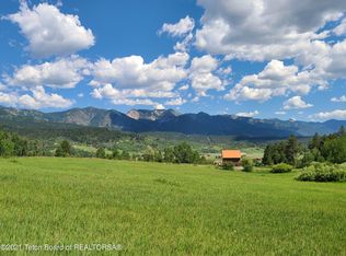 2 Alpine Vlg, Alpine, WY 83128