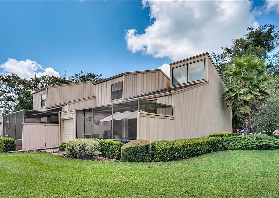 1st image of 54 Aspen Dr