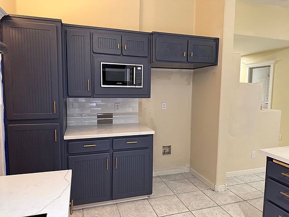 4th image of 10347 N Camarillo Dr