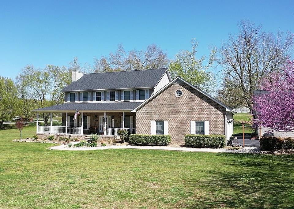 1st image of 1340-1340 Mountain Top Ln